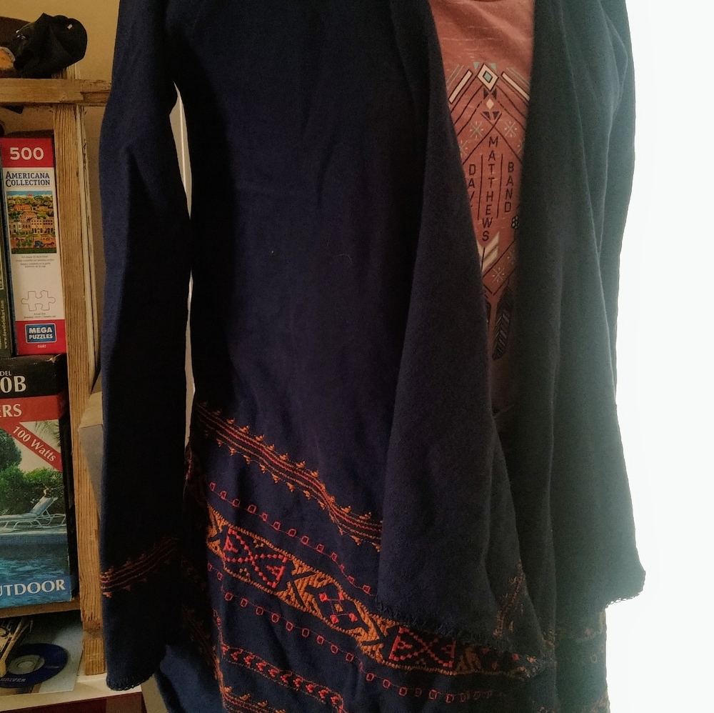 Cardigan sweater